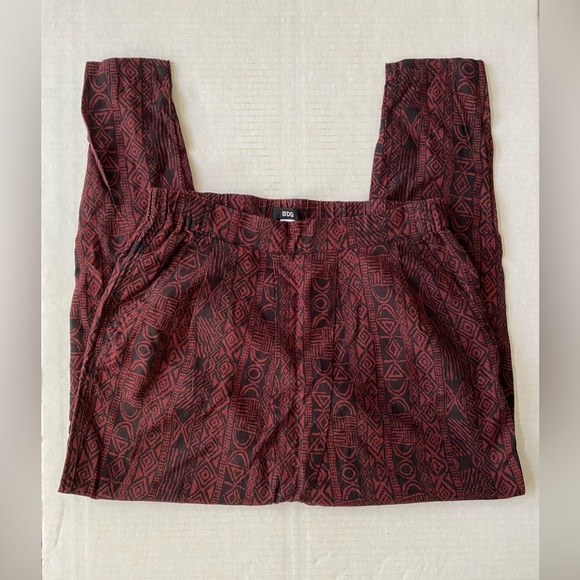 BDG Batik Print Burgundy and Black Harem Pant Size XS - Picture 14 of 16